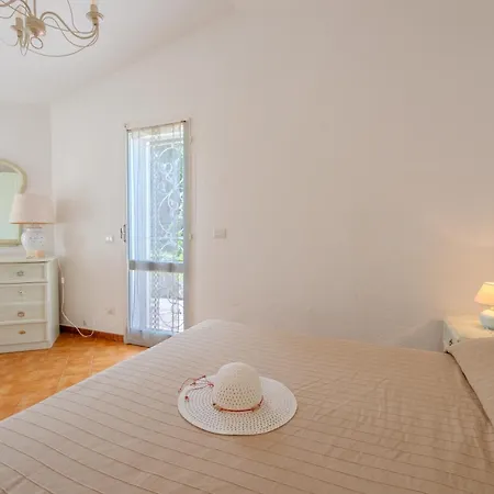 Elena Fronte Mare Bados- Pittulongu- Golfo Aranci Holiday home *