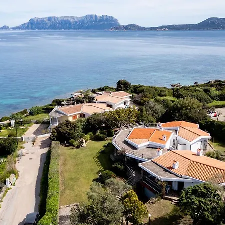 Elena Fronte Mare Bados- Pittulongu- Golfo Aranci